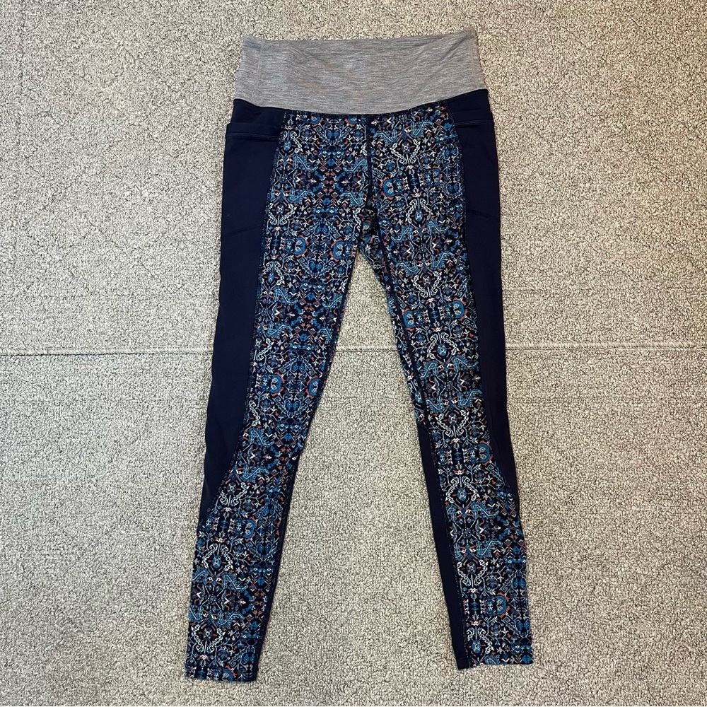 Athleta High Rise Tapestry Chaturanga Pants Town Tight Pull On Size Medium Blue